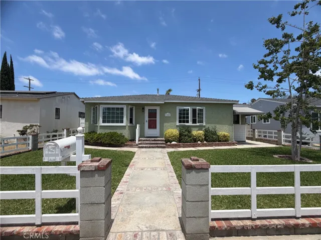 1303 Electric, Gardena, California 90248