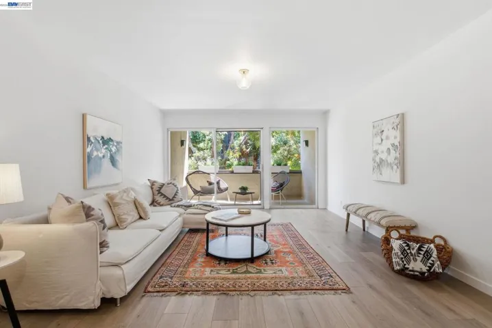 955 Shorepoint Ct 100, Alameda, California 94501