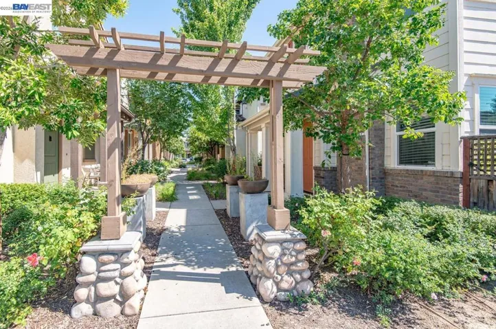 205 Stratus Cmn, Livermore, California 94550
