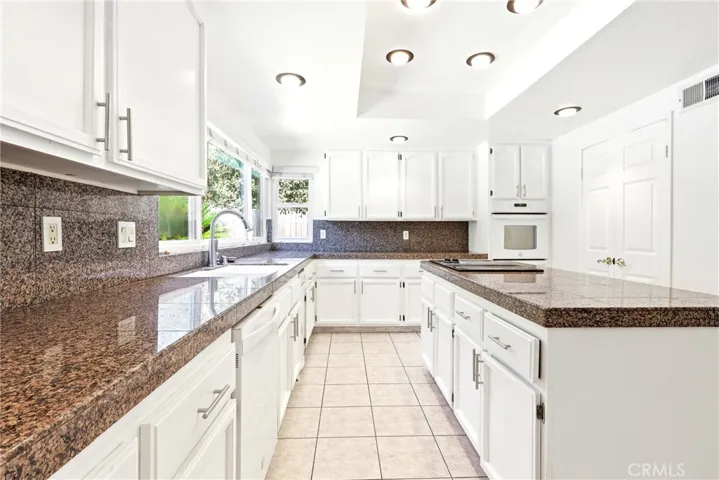 620 Valley View Drive, Redlands, California 92373