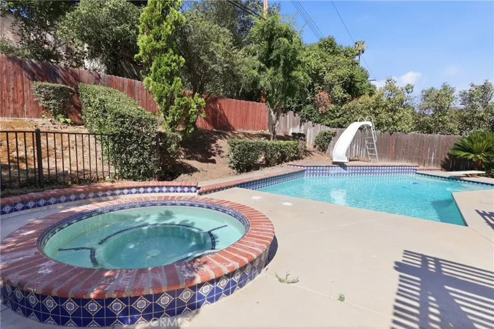620 Valley View Drive, Redlands, California 92373