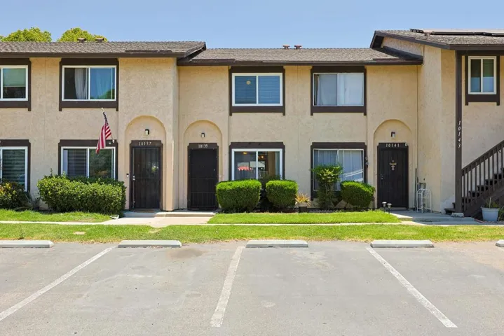 10139 Carefree Dr, Santee, California 92071