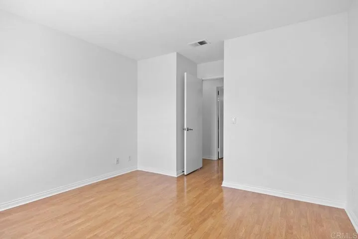 1087 Shadowridge Drive 104, Vista, California 92081