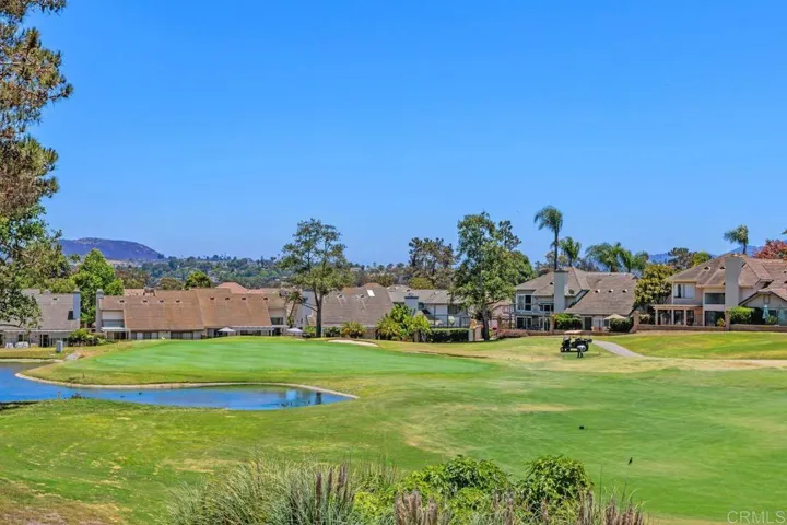 1087 Shadowridge Drive 104, Vista, California 92081