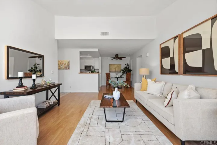 1087 Shadowridge Drive 104, Vista, California 92081
