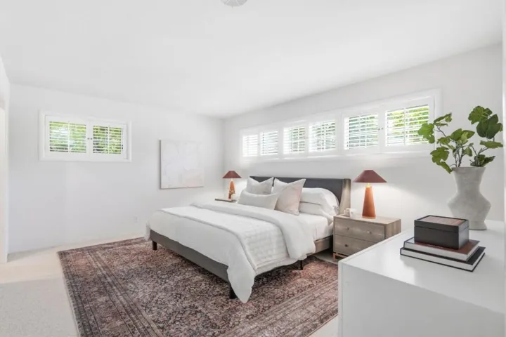 1637 Escobita Avenue, Palo Alto, California 94306