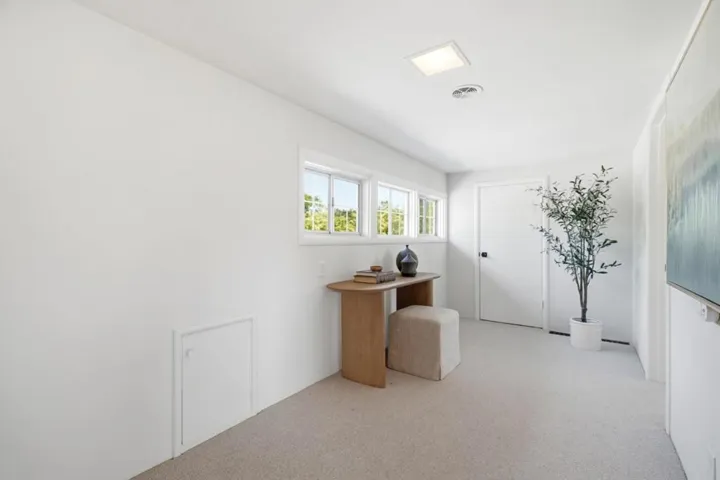 1637 Escobita Avenue, Palo Alto, California 94306