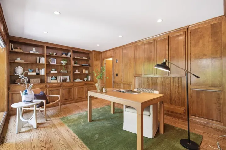 1637 Escobita Avenue, Palo Alto, California 94306