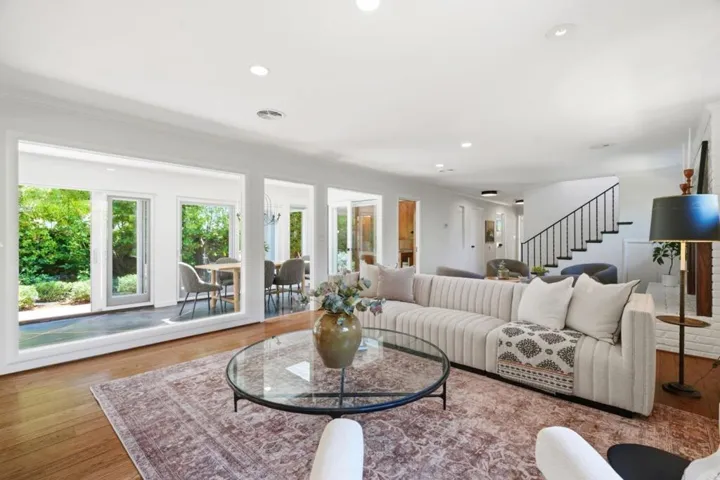 1637 Escobita Avenue, Palo Alto, California 94306