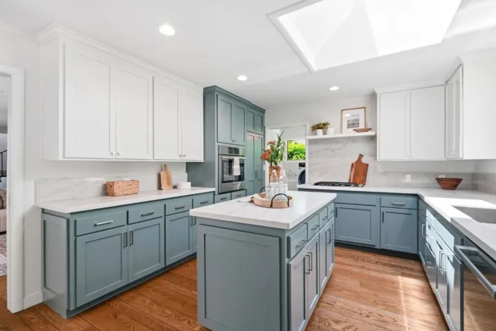 1637 Escobita Avenue, Palo Alto, California 94306