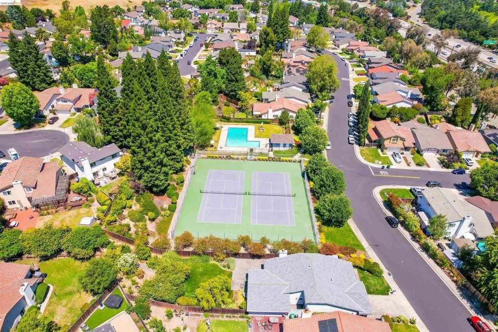 HOA amenity