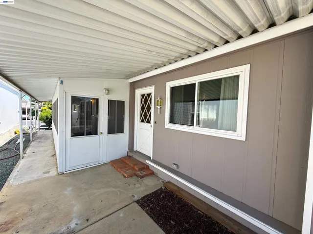 2203 Dalis Dr, Concord, California 94520