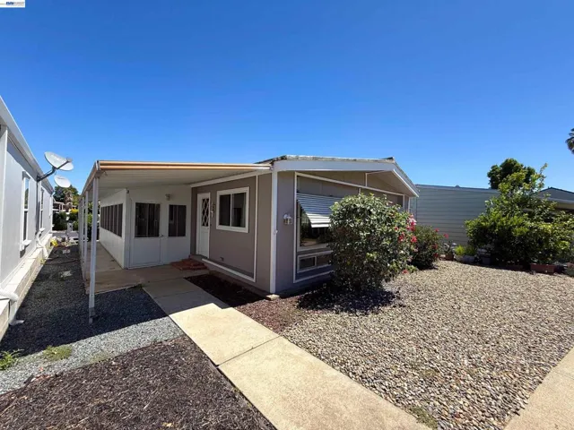2203 Dalis Dr, Concord, California 94520