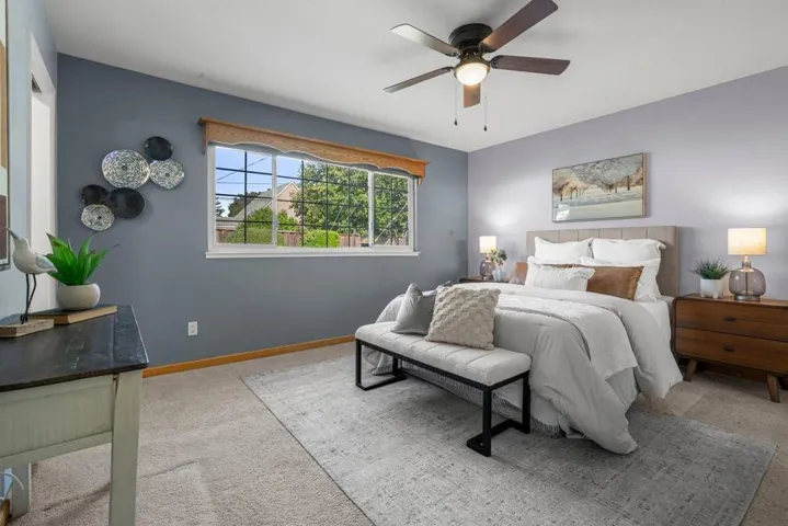 1001 W Latimer Avenue, Campbell, California 95008