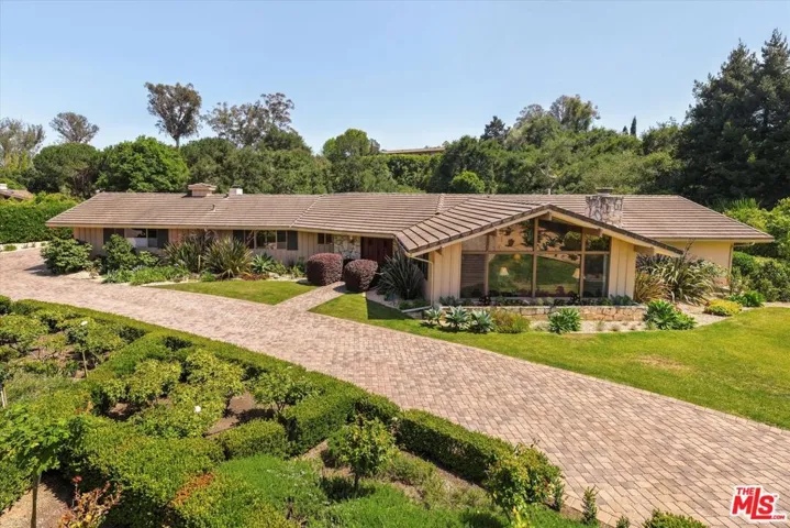 1163 Camino Viejo Road, Santa Barbara, California 93108