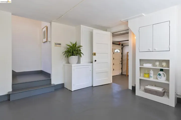 2537 Scenic Avenue, Oakland, California 94602-3024