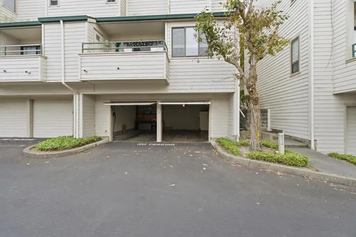 39 Appian Way C, South San Francisco, California 94080