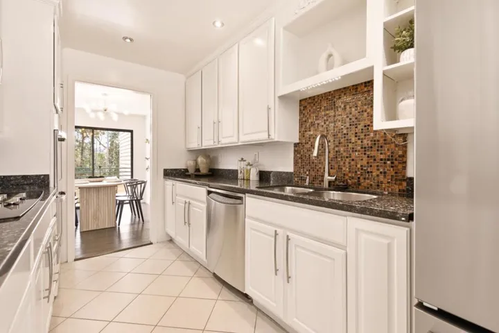 39 Appian Way C, South San Francisco, California 94080