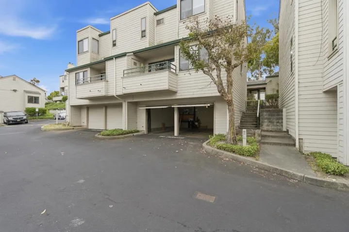 39 Appian Way C, South San Francisco, California 94080