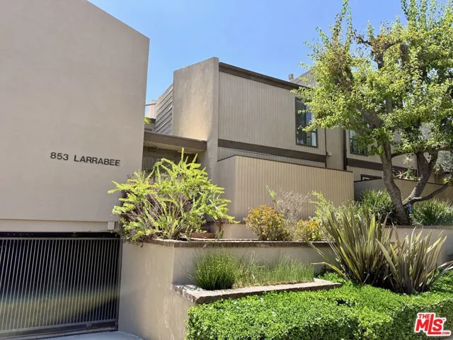 853 Larrabee Street 6, West Hollywood, California 90069