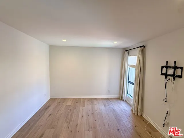 853 Larrabee Street 6, West Hollywood, California 90069