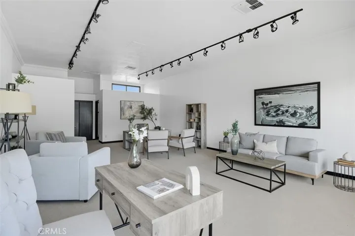 901 -909 S Pacific Coast, Redondo Beach, California 90277