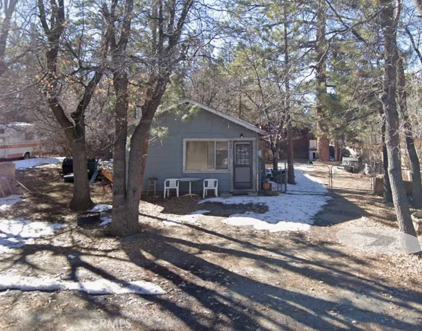 664 Leonard, Sugarloaf, California 92386