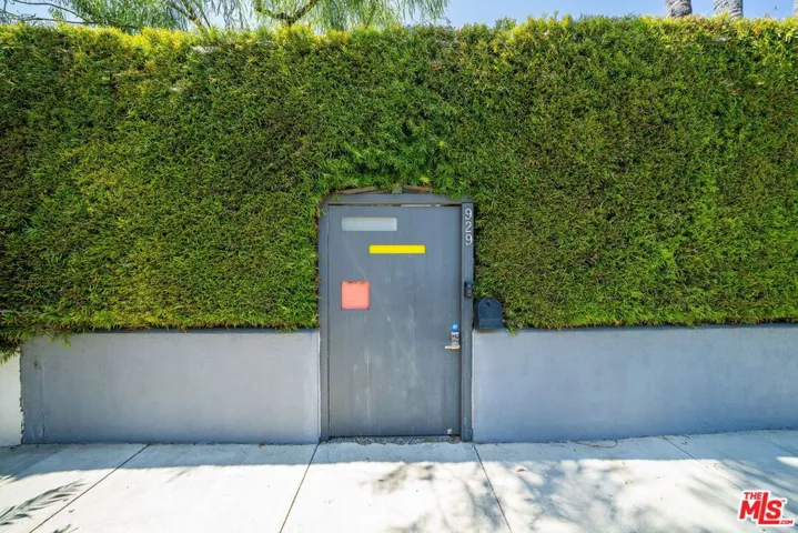 929 Dickson Street, Marina Del Rey, California 90292