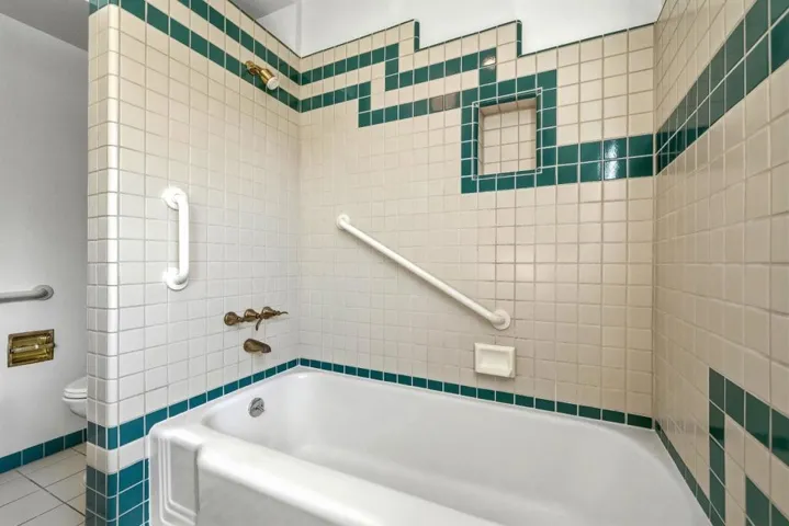 2020 Newell Road, Palo Alto, California 94303