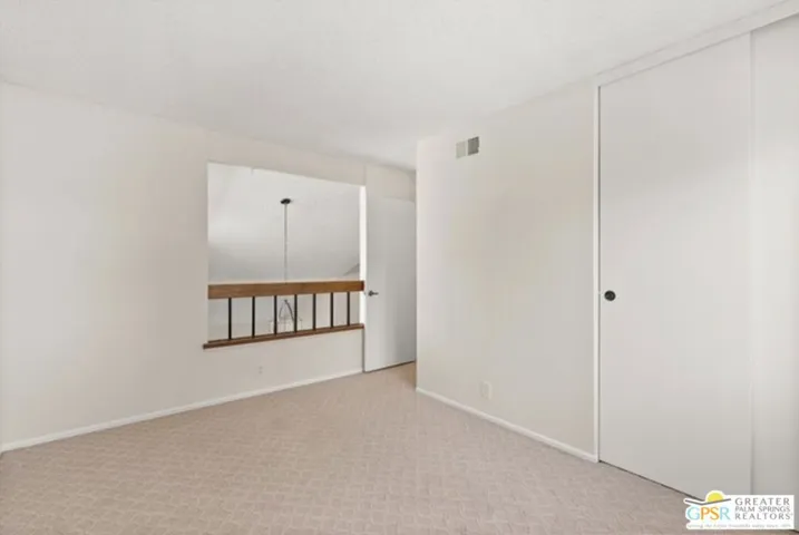 Loft with Closet / 4th Bedroom
