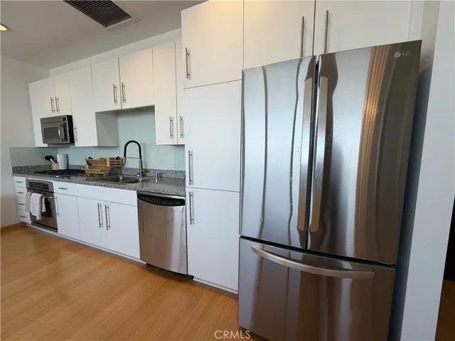 1100 Wilshire 2901, Los Angeles, California 90017