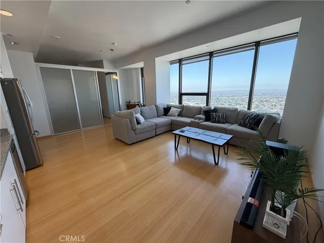 1100 Wilshire 2901, Los Angeles, California 90017
