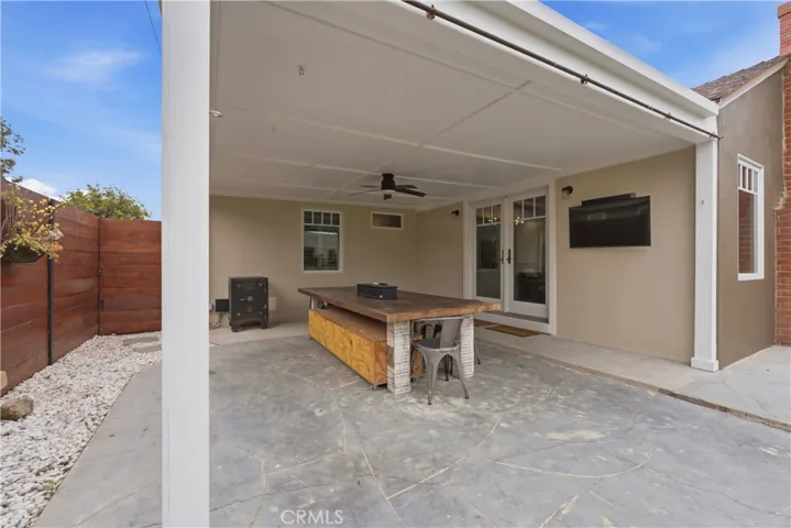 Large Outdoor Patio with Insulated Cover!