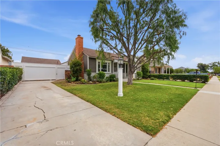 5559 E Monlaco, Long Beach, California 90808