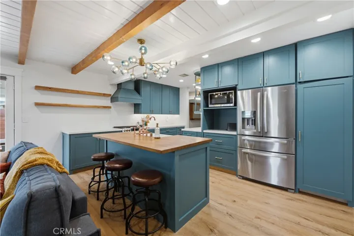 Custom Remodeled Kitchen!