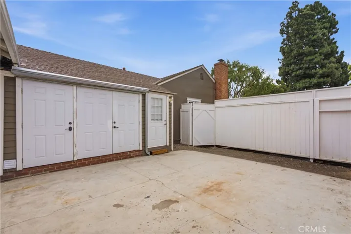 5559 E Monlaco, Long Beach, California 90808