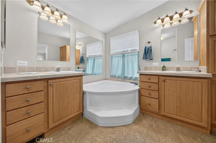 1245 W Cienega 163, San Dimas, California 91773