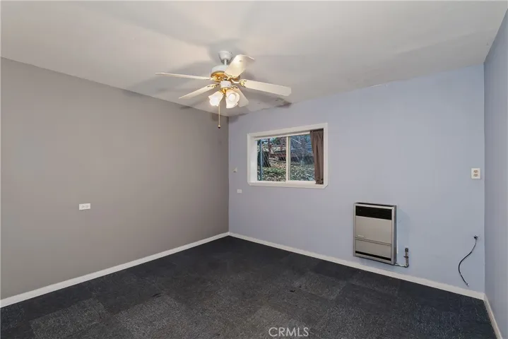 245 Vista, Sugarloaf, California 92386