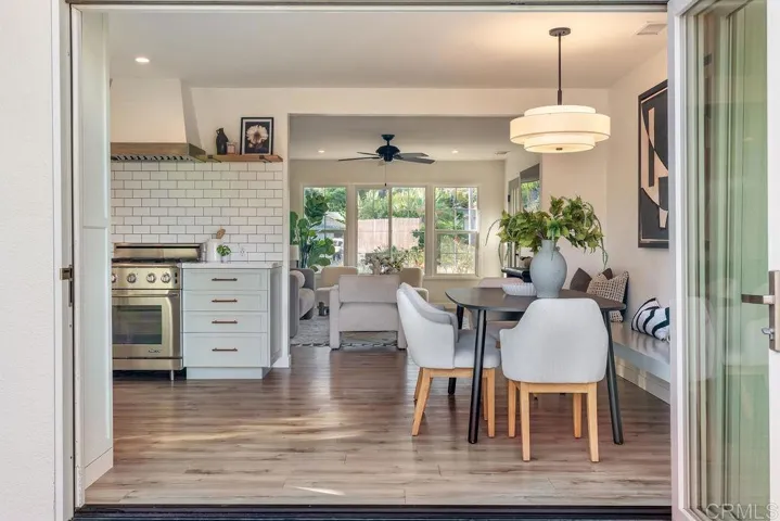 2704 Merlin Place, Oceanside, California 92054