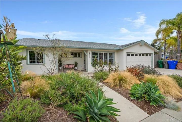 2704 Merlin Place, Oceanside, California 92054