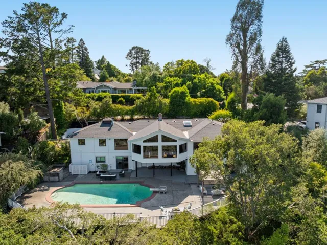 1407 Carlton Road, Hillsborough, California 94010