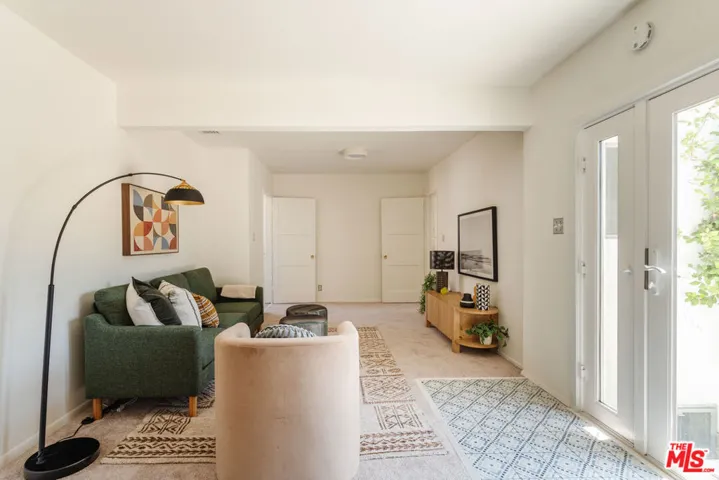 793 Figueroa Drive, Altadena, California 91001