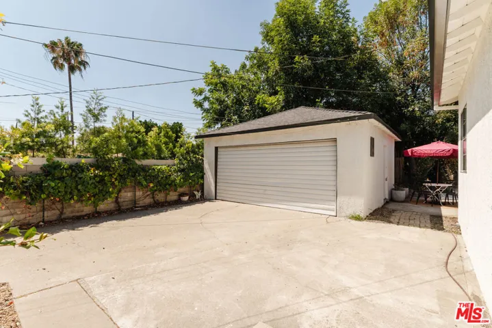 793 Figueroa Drive, Altadena, California 91001