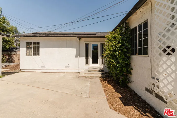 793 Figueroa Drive, Altadena, California 91001