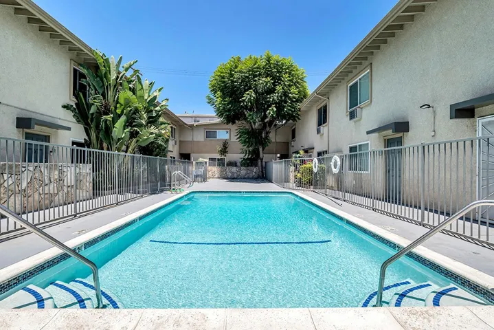 1620 N San Fernando, Burbank, California 91504