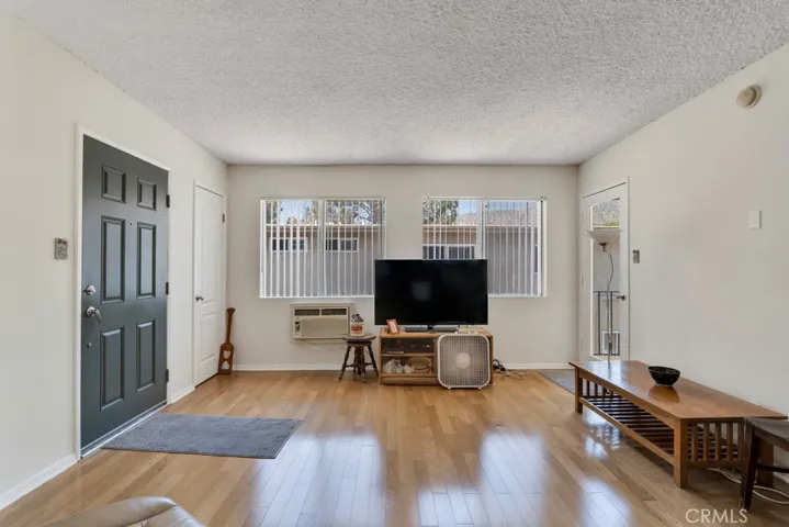 1620 N San Fernando, Burbank, California 91504