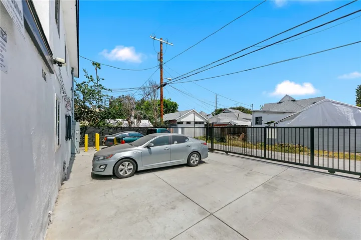 1023 E 28th, Los Angeles, California 90011