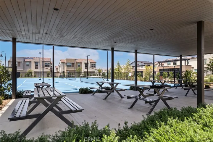 15942 Sparrow Court, Fontana, California 92336