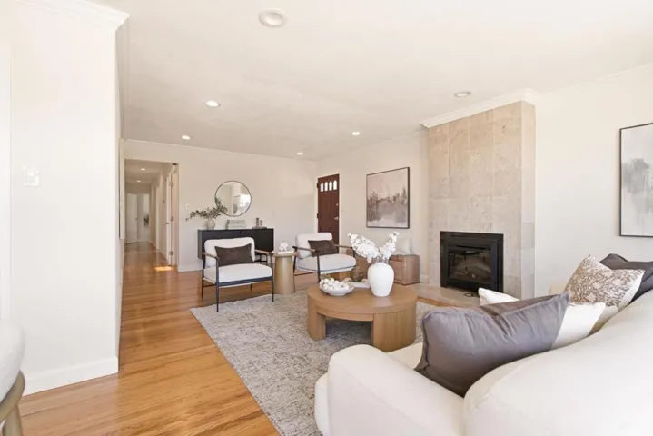 201 Springdale Drive, Pacifica, California 94044