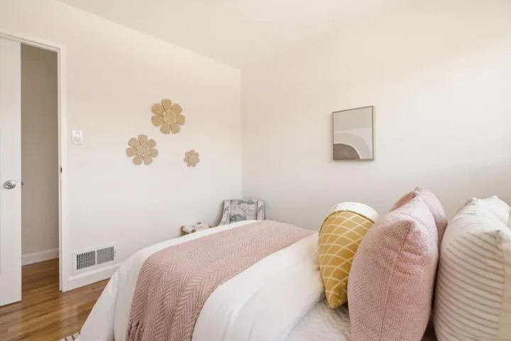 201 Springdale Drive, Pacifica, California 94044